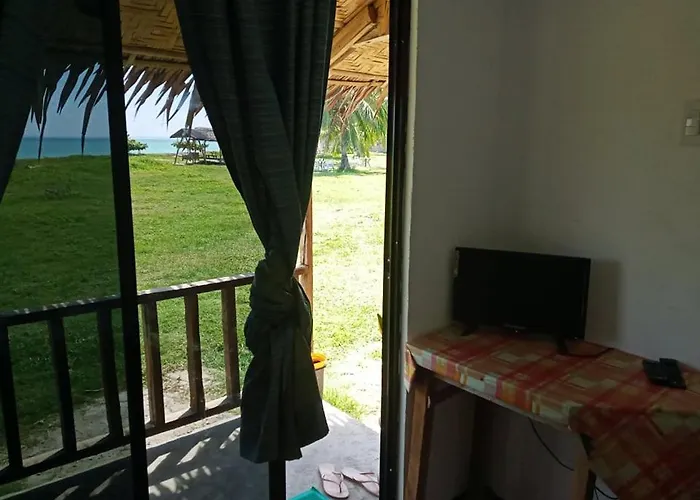Resort Hutkins